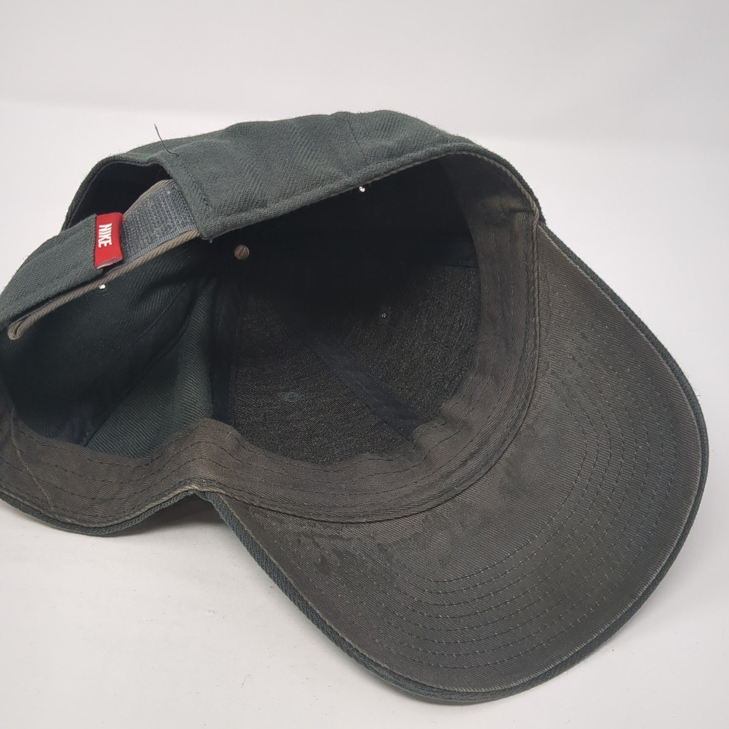 Nike Legacy91 Strapback Hat Gray One Size Adjustable Swoosh Embroidered