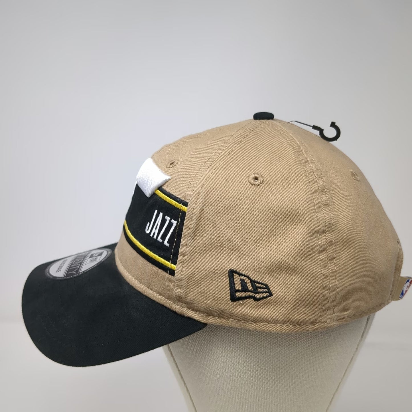 New Era Utah Jazz NBA Beige Black One Size 9TWENTY 2024 Draft Note Slideback Hat