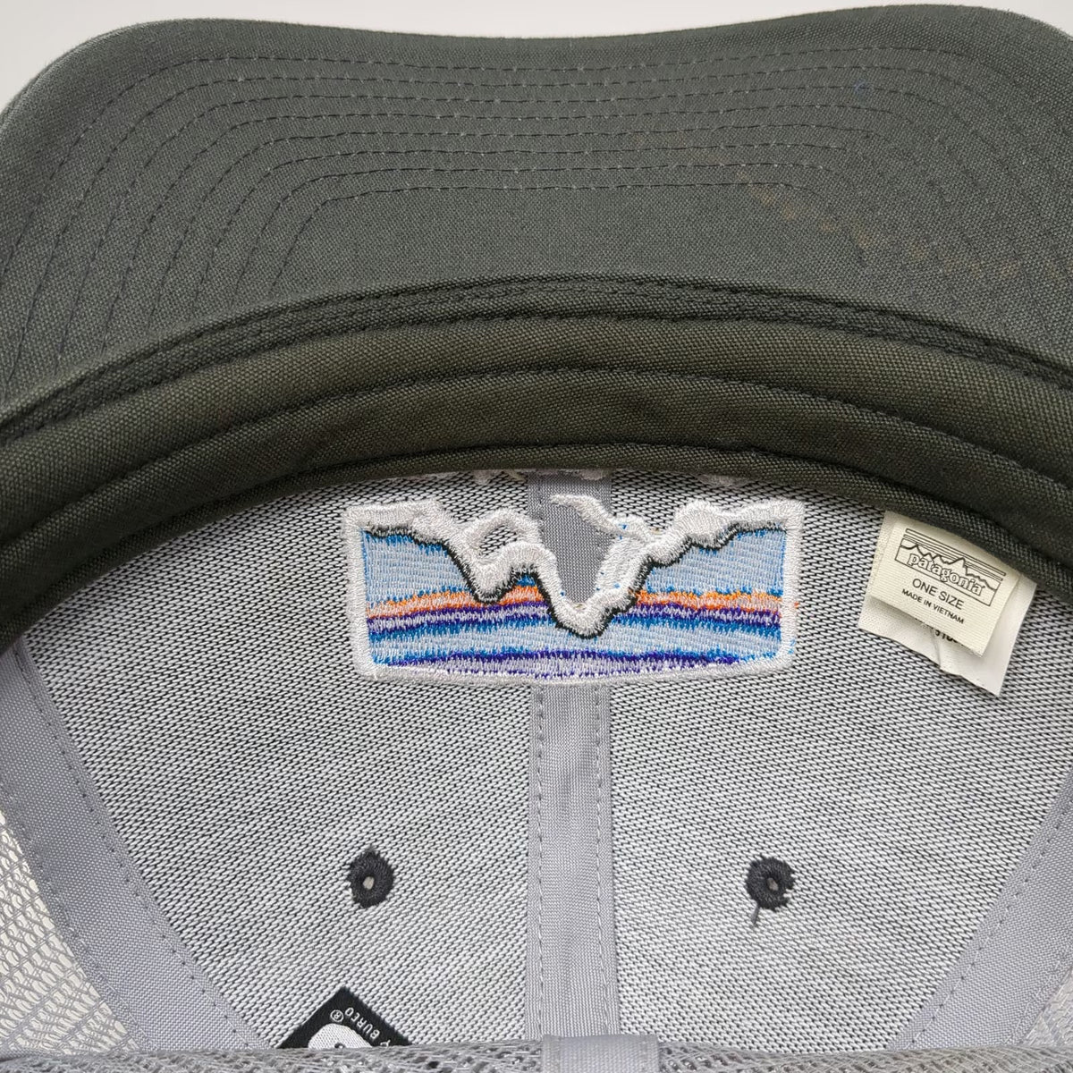 Patagonia Trucker Hat Gray One Size Mesh Snapback Fitz Roy Mountain Logo Hat