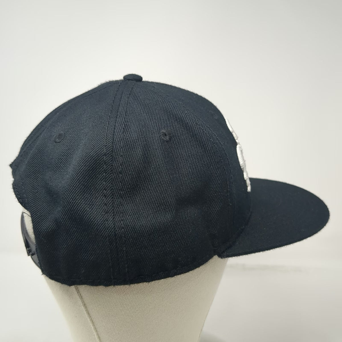 Deep Clothing Brand Snapback Black Gray One Size Flat Brim Script Embroidery Hat