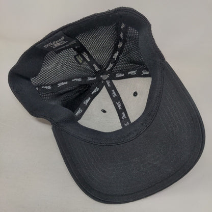 Titleist Pro V1 Fitted Hat Black S/M Breathable Mesh Embroidered New Era