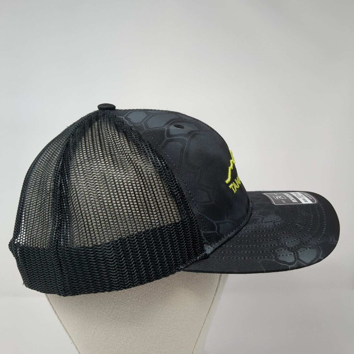 Tamarack Grove Snapback Trucker Hat Camouflage OS Adjustable Mesh Richardson