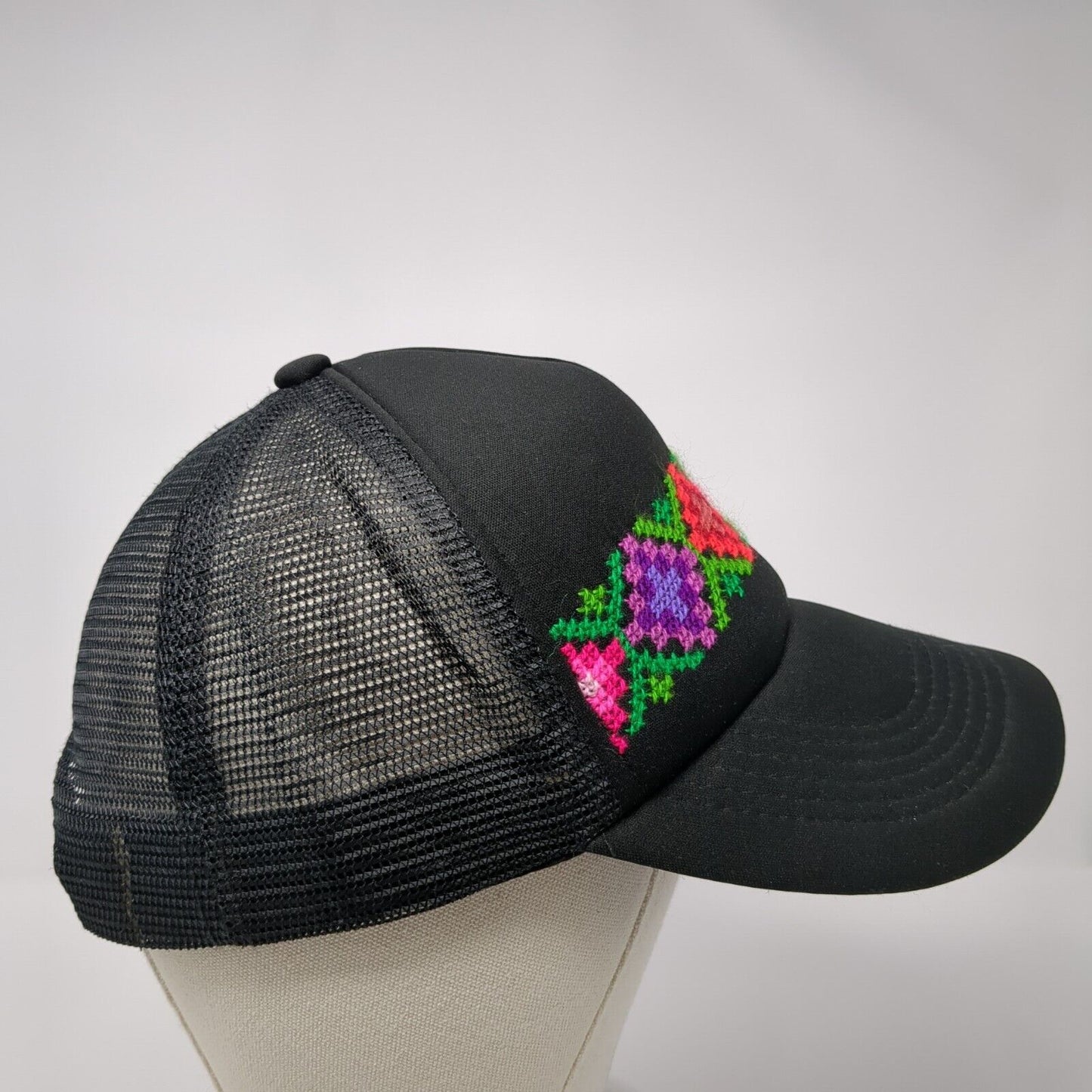 Unbranded Snapback Trucker Hat Black One Size Mesh Back Embroidered