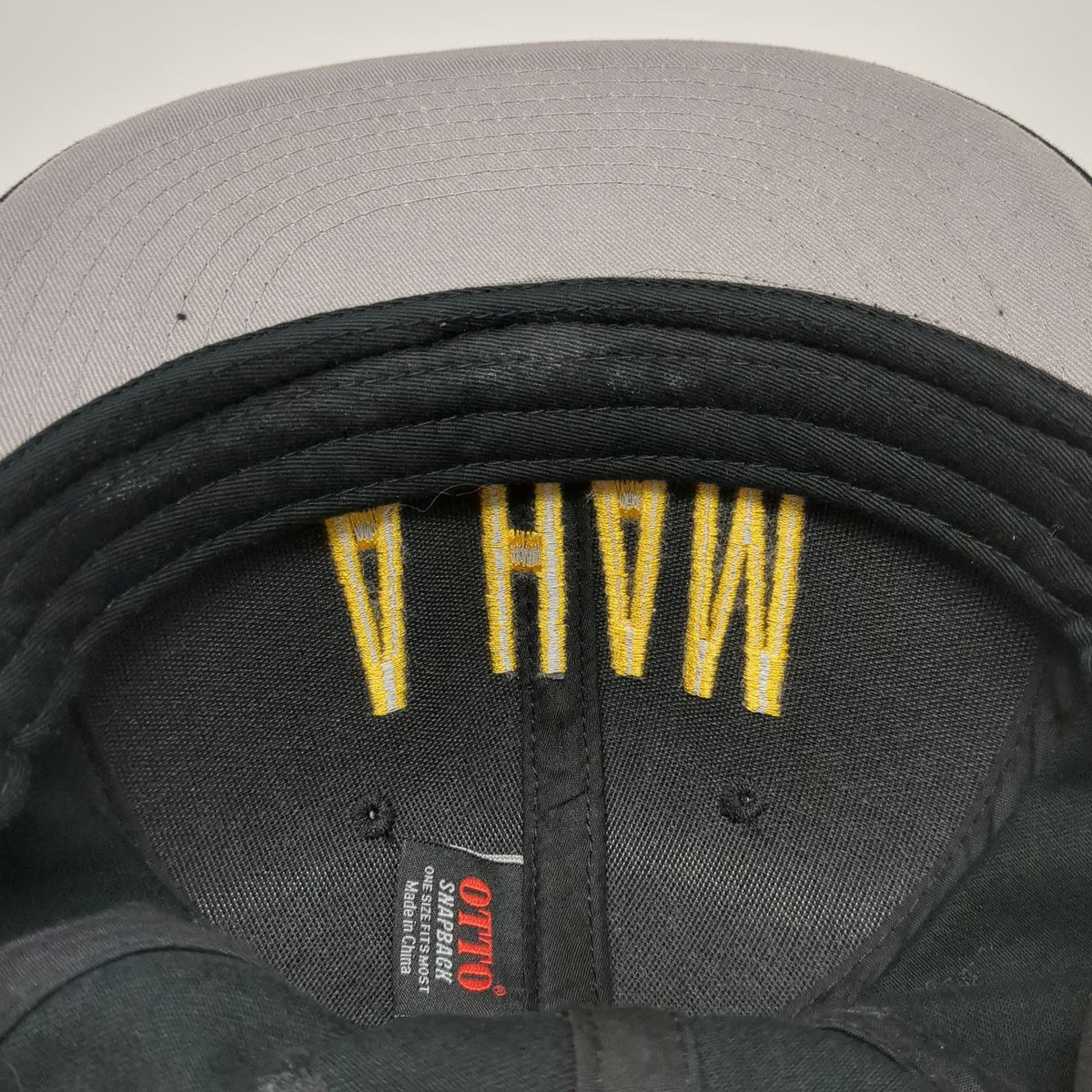 Otto Snapback Hat Black One Size Hamilton Musical Embroidery Flat Gray Brim