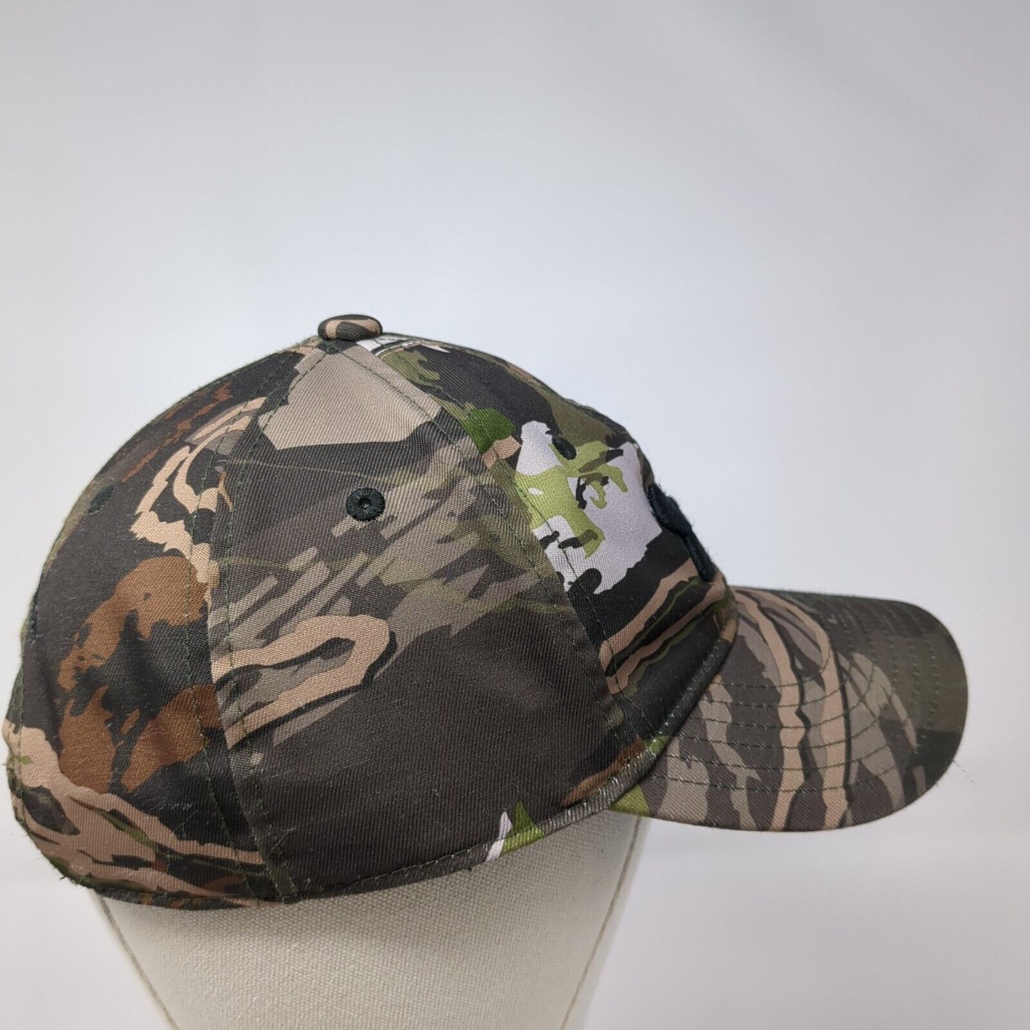 Under Armour Snapback Hat Camouflage Youth OSFA Adjustable Embroidered