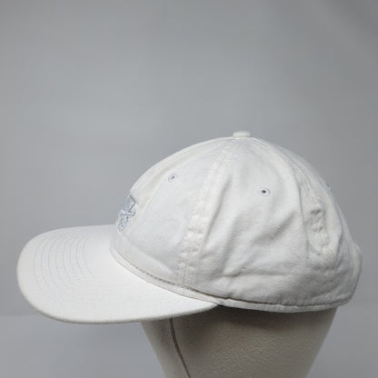 Nike SB Skateboard Snapback Hat White OSFA Embroidered Logo S1ze