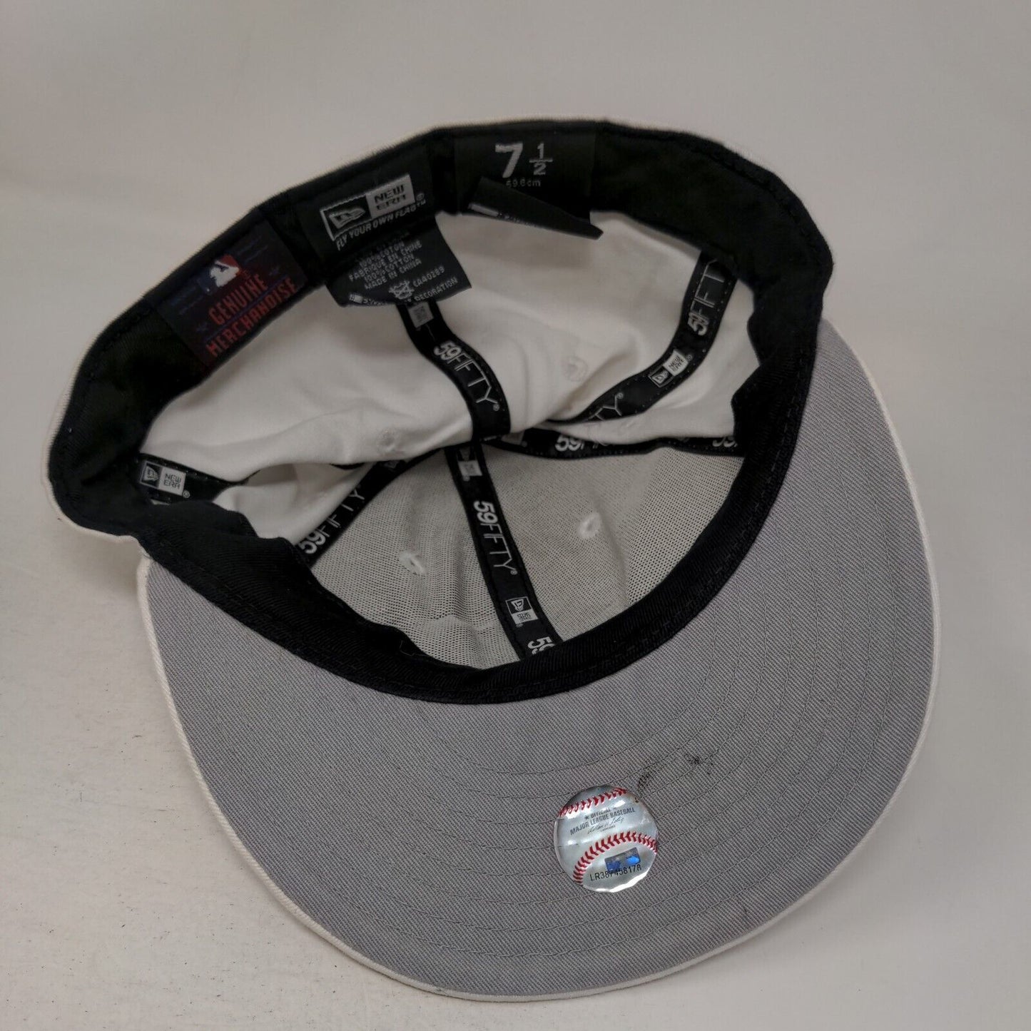 Florida Marlins Fitted Hat White 7 1/2 Embroidered Logo New Era 59Fifty MLB