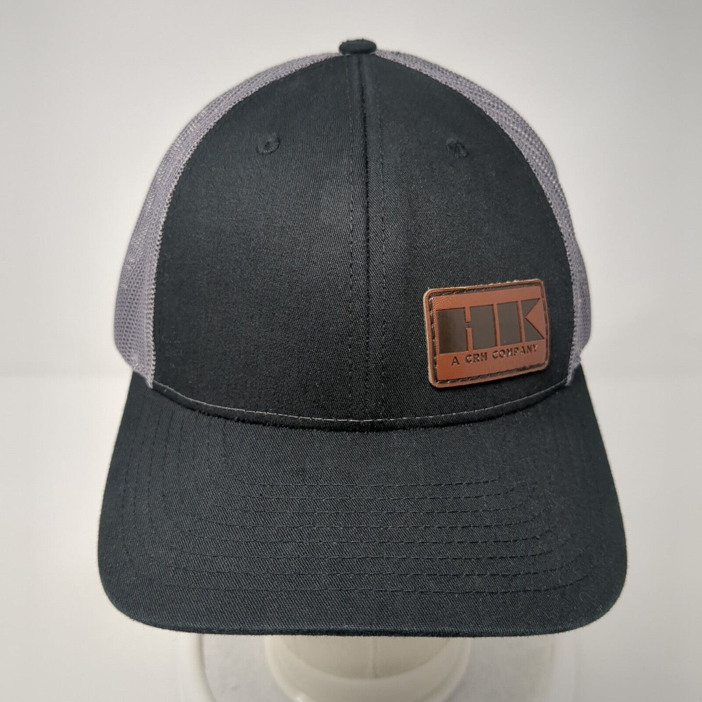 HK A CRH Company Snapback Trucker Hat Black M/L Adjustable Mesh Back Richardson