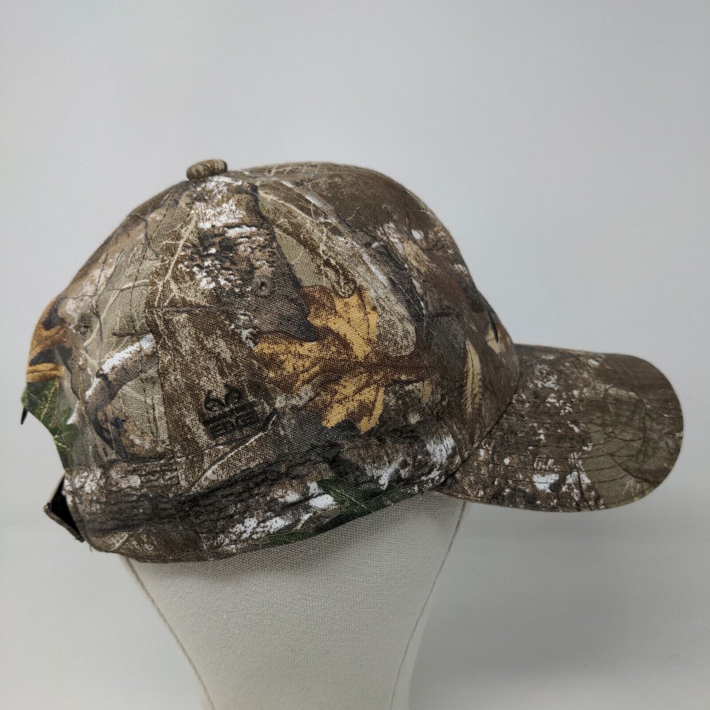 OC Sports Men's Strapback Realtree Camo Hat Size OSFM Embroidered Logo