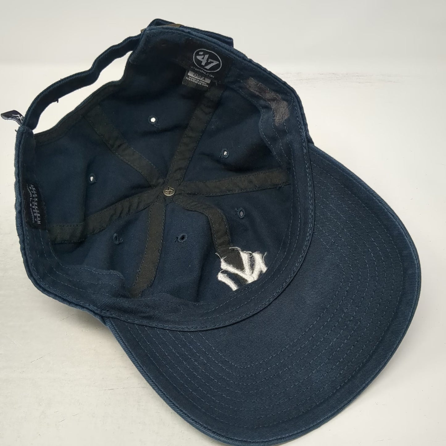 '47 New York Yankees MLB Blue Baseball Cap Hat One Size Embroidered Logo Genuine