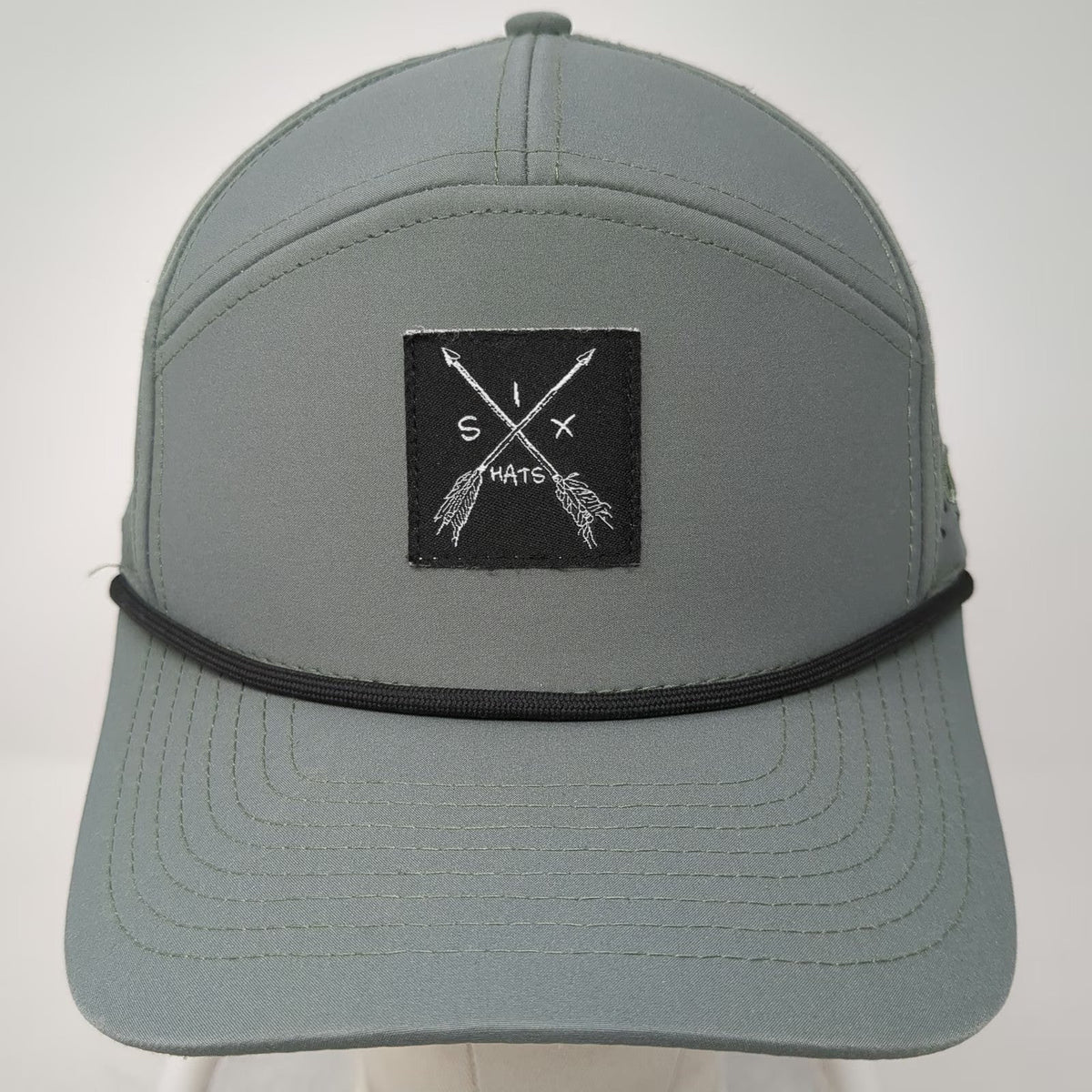 Six Hats Trucker Hat Green One Size Rope Crossed Arrows Patch Snapback hat