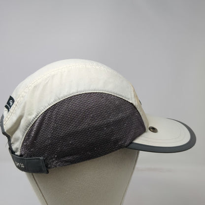 Outdoor Research 5 Panel White XL Hat Mesh UPF 30 Strapback Gray Hiking Running