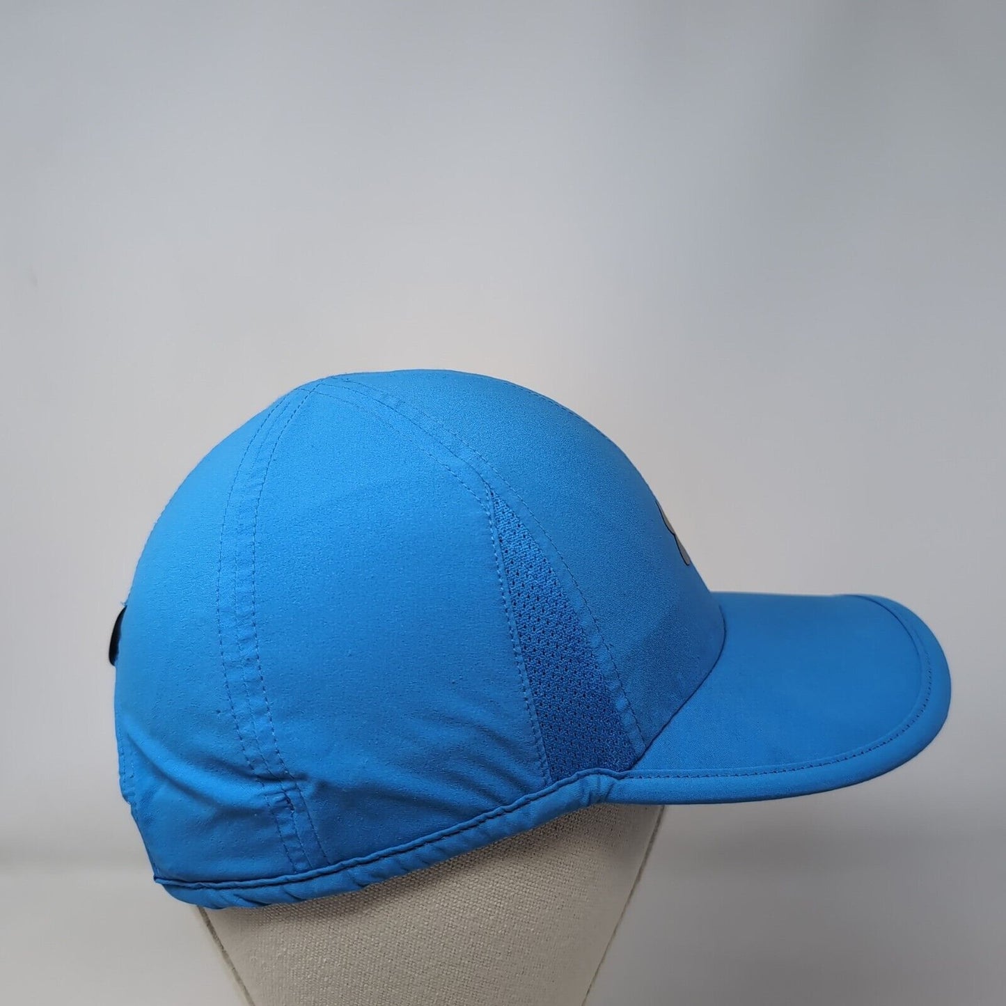 Under Armour Women's Strapback Hat Blue OSFA Adjustable Breathable 6 Panel