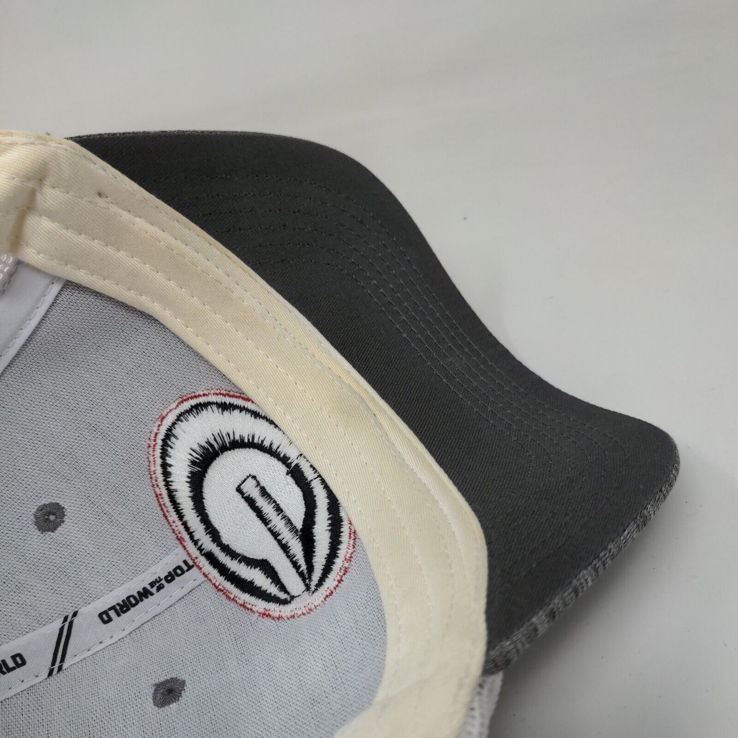 Georgia Bulldogs Snapback Mesh Back Hat Gray White Embroidered Logo NCAA