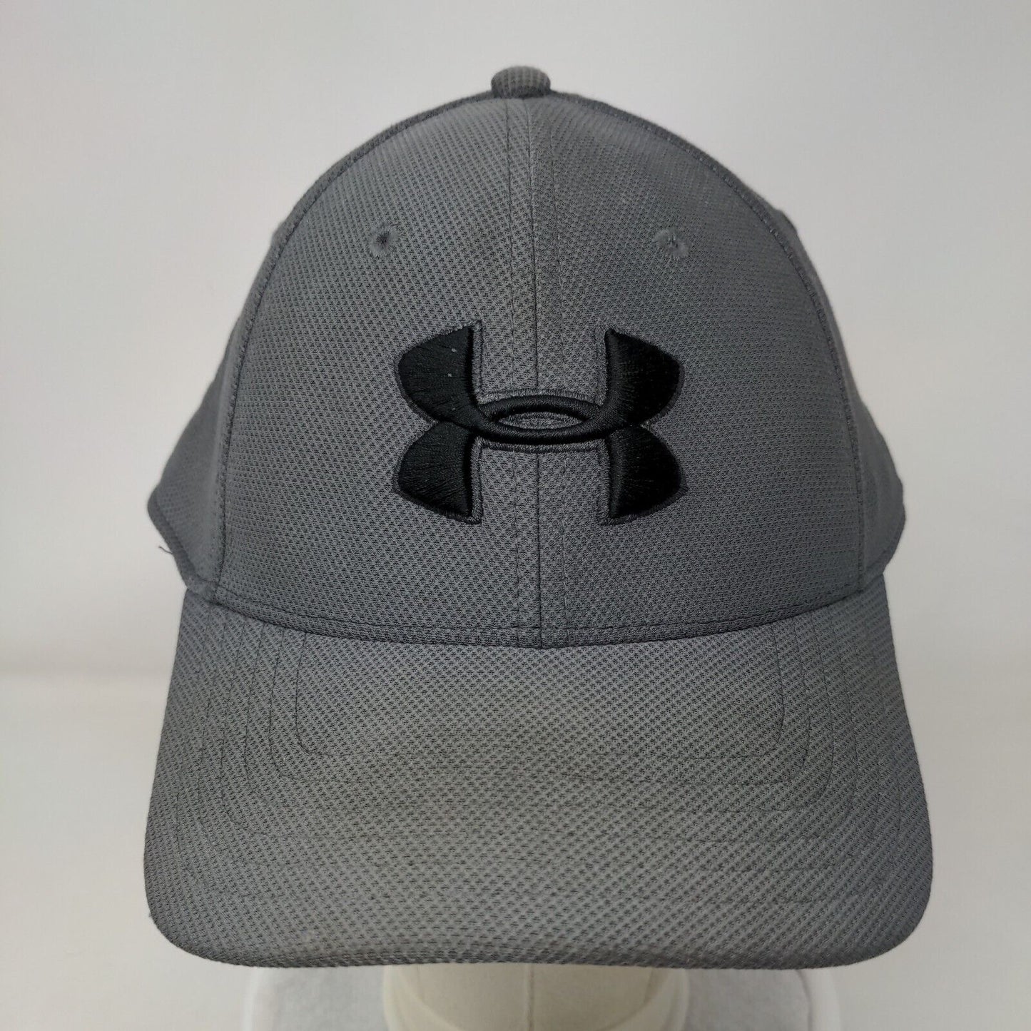 Under Armour Fitted Hat Gray L/XL Classic Fit Embroidered Blitzing 6 Panel