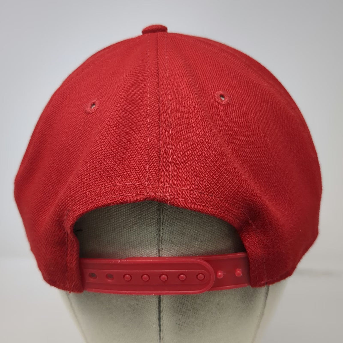 New Era Kansas City Chiefs NFL Snapback Hat Red One Size Flat Brim Gray Logo