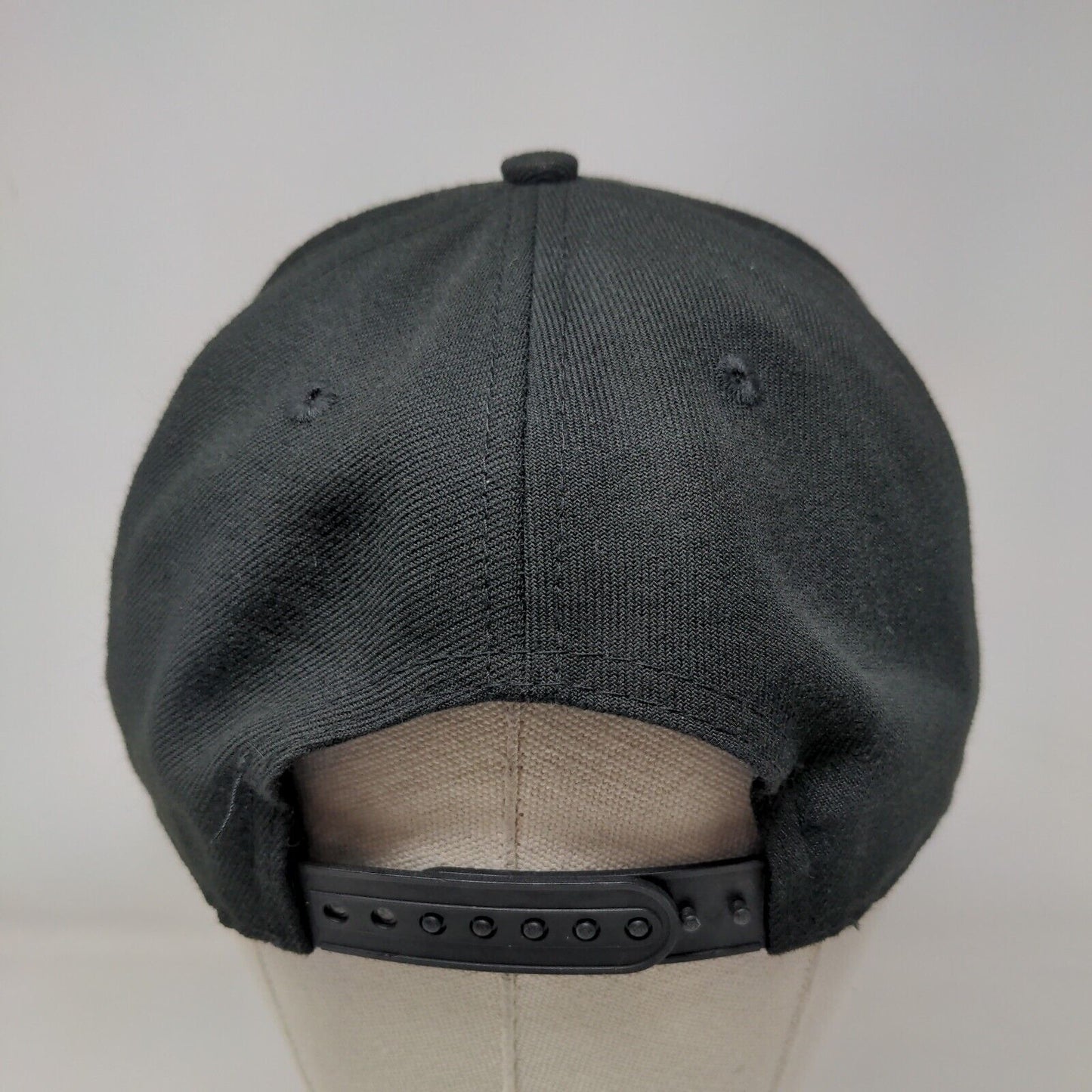 New Era Snapback Hat Black One Size Solid 6 Panel Vent Holes Blank