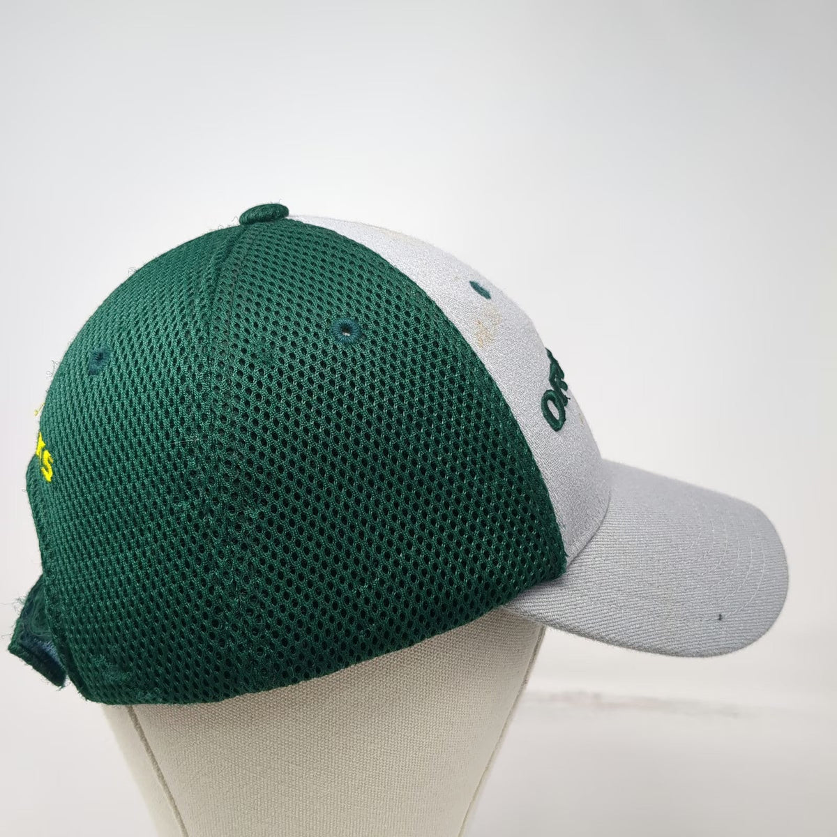 Top of the World Oregon Ducks NCAA Gray Green One Size Cap Mesh Strapback Hat