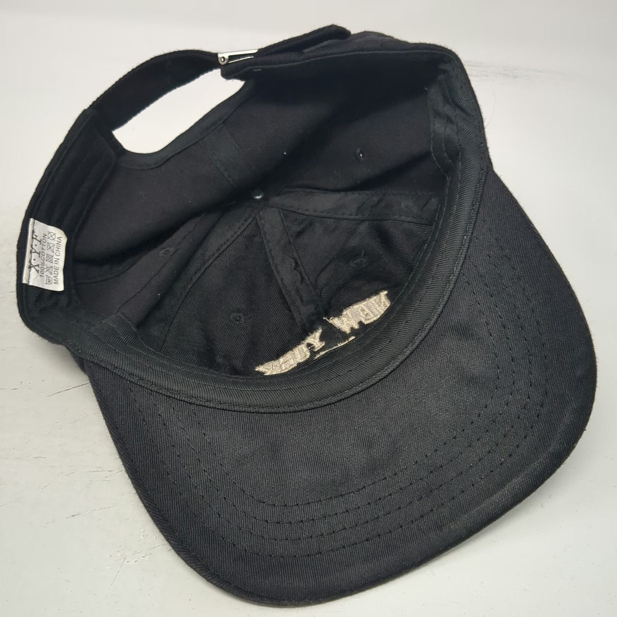 X.Y.F Baseball Cap Black One Size New York N.Y. Embroidered Cotton Slideback Hat