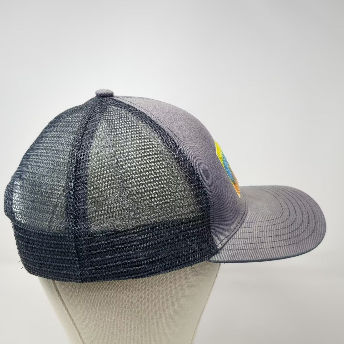 Simms Trucker Hat Gray One Size Mesh Snapback Fishing Logo Patch Adjustable