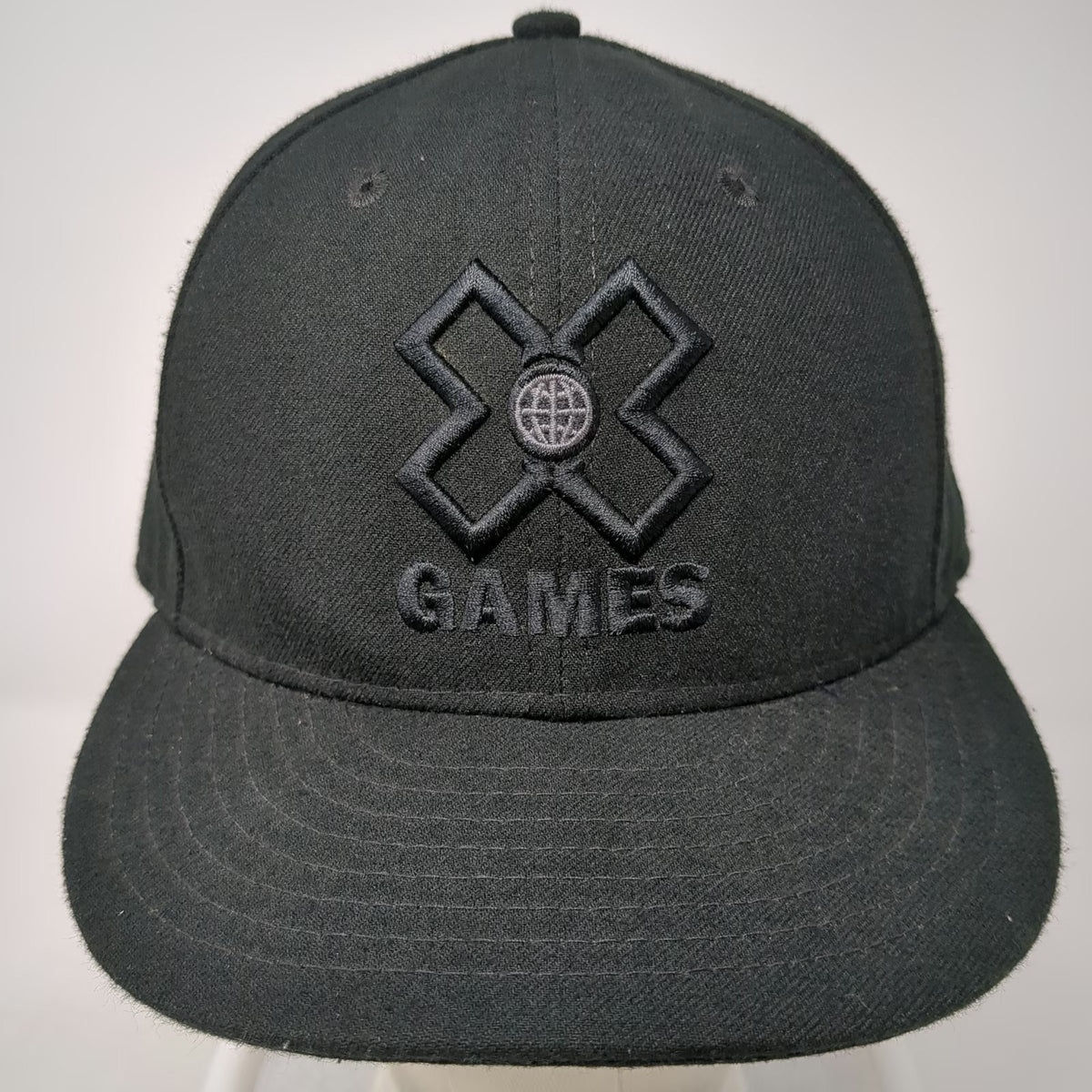 New Era X Games Snapback Black One Size Hat 9FIFTY Flat Brim Embroidered Globe