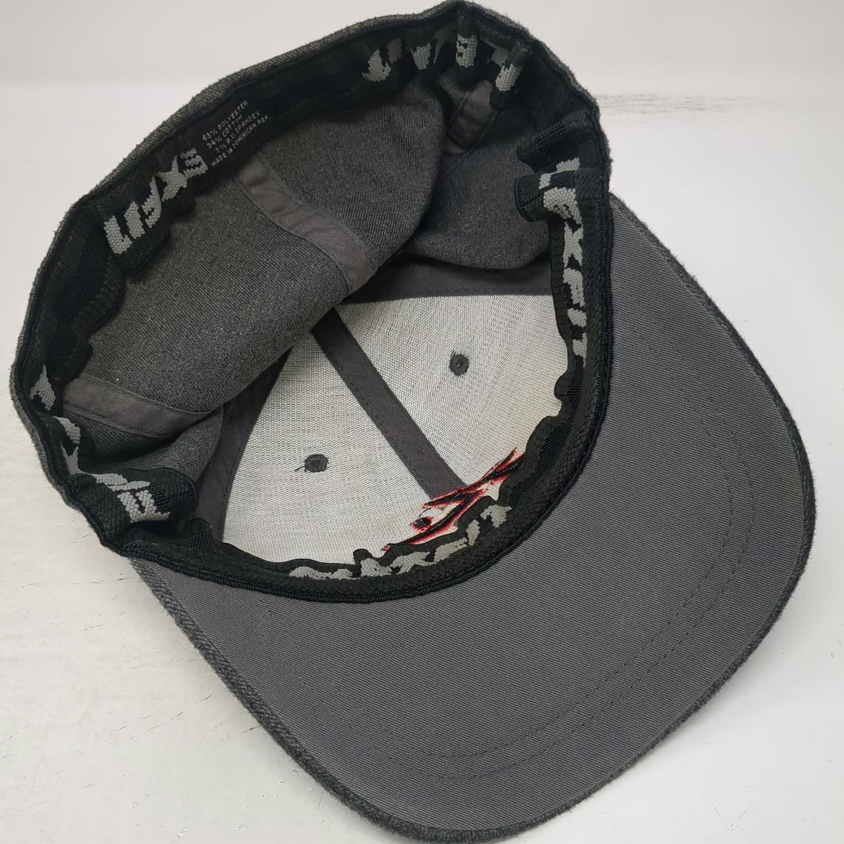 Rusty Baseball Cap Gray One Size Flexfit Embroidered Logo Surf Skate Wear Hat