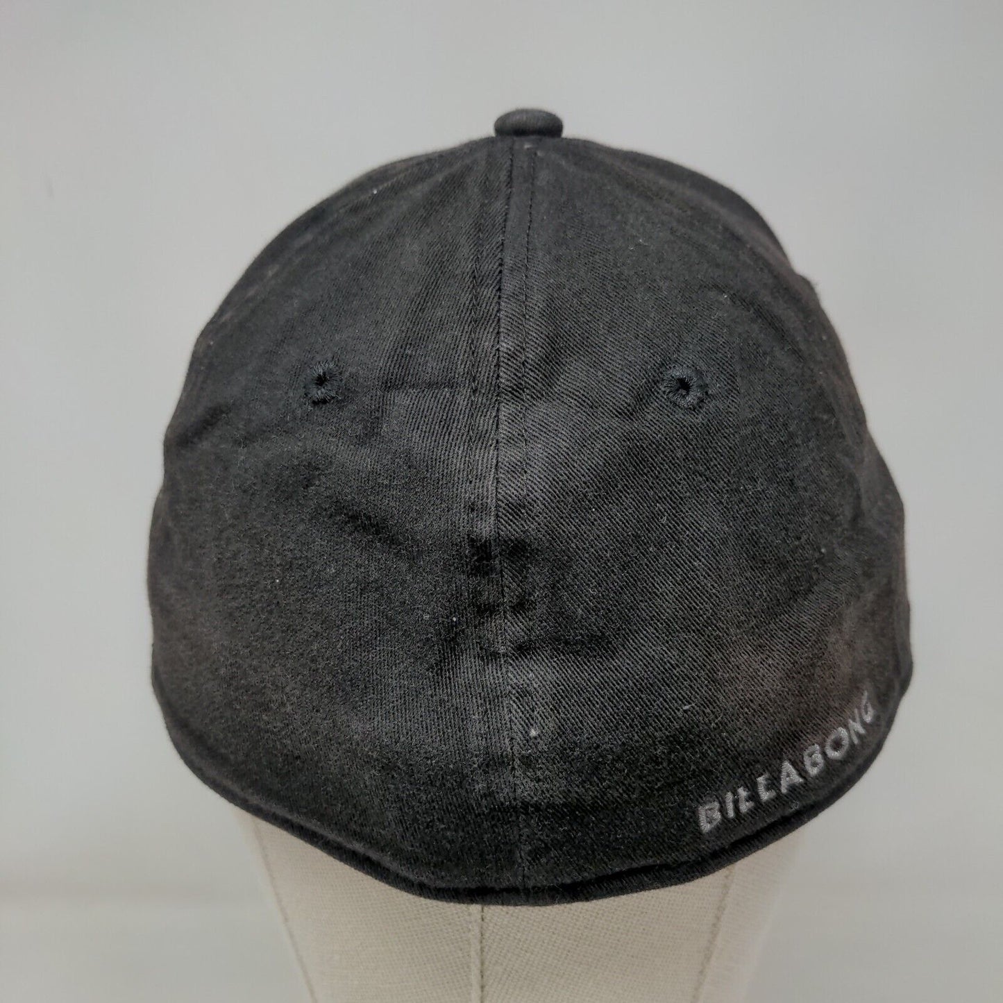 Billabong Fitted Hat Black Large/XL Embroidered Logo 6 Panel Vent Holes