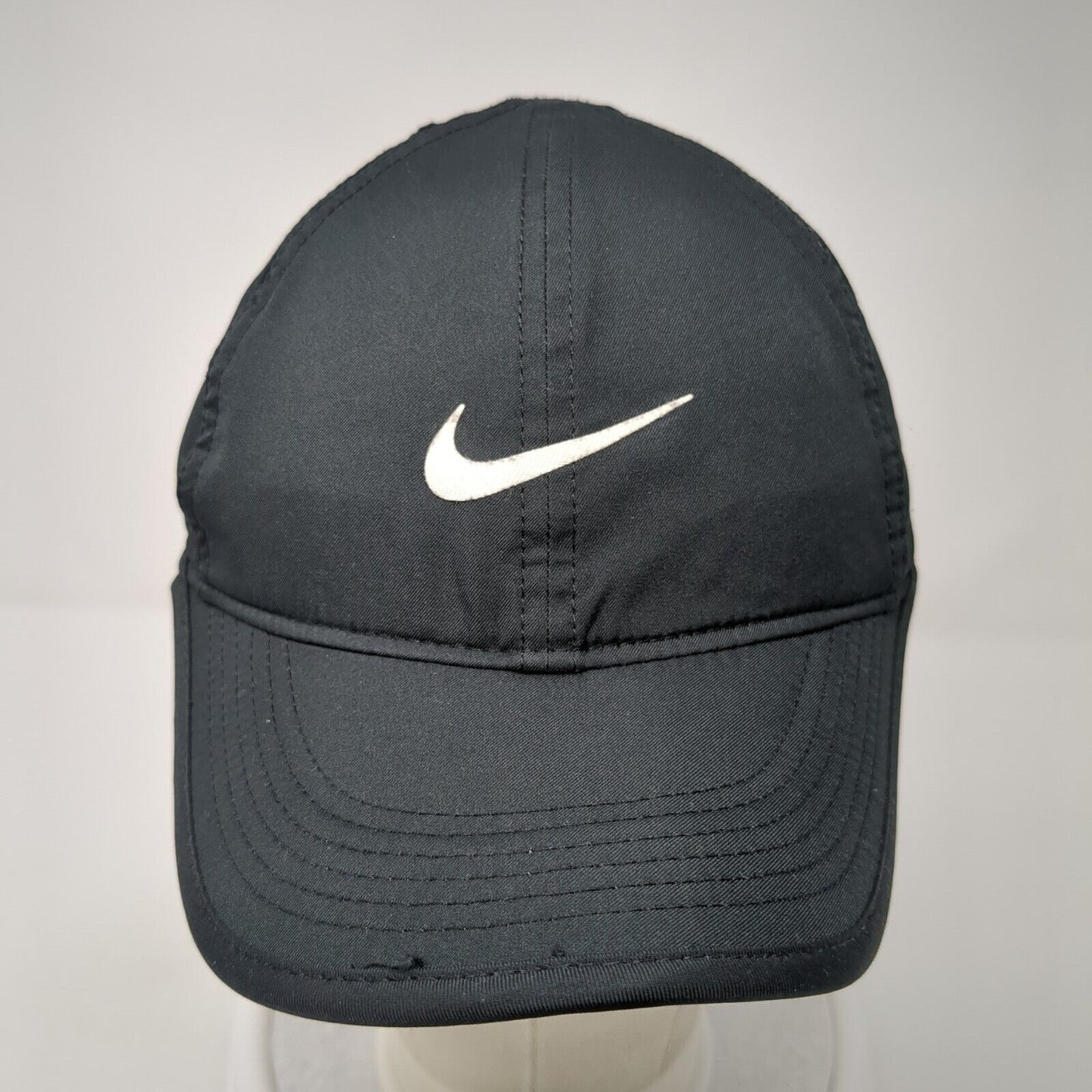 Nike Dri-Fit Strapback Hat Black One Size Adjustable Swoosh Logo Featherlight
