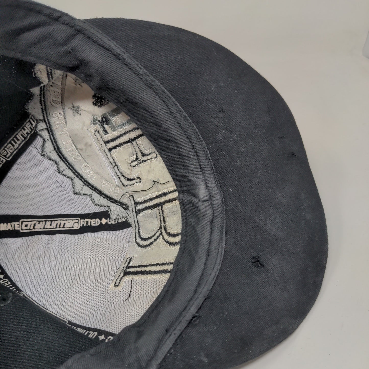 City Hunter Men's Fitted Hat Black Size M Embroidered FBI Logo 100% Polyester