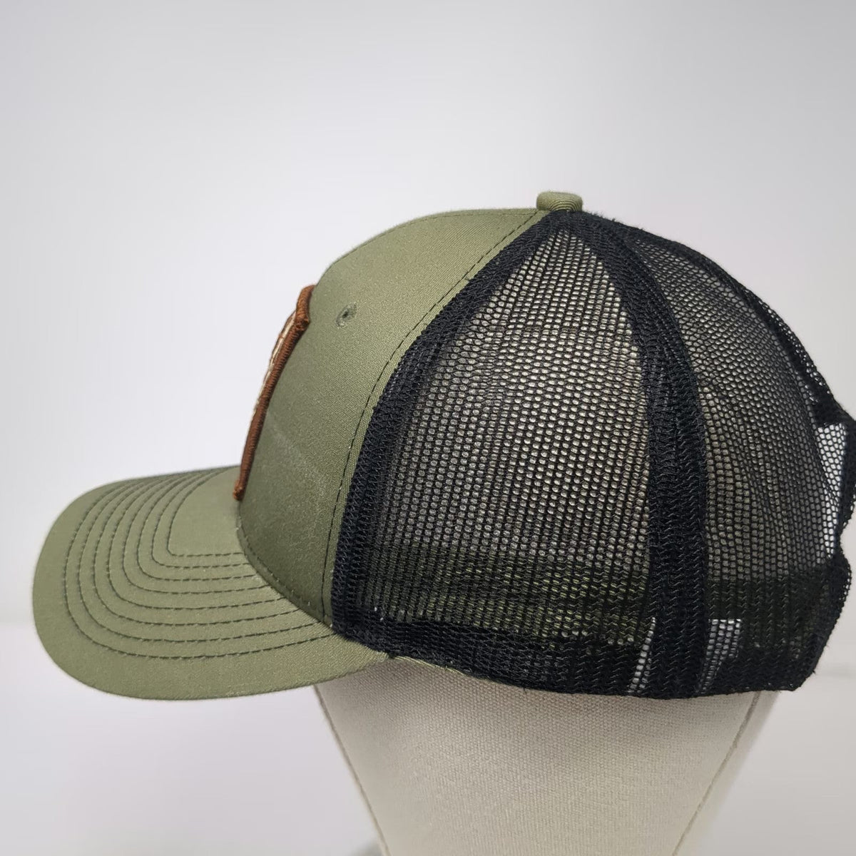 NV Caps Trucker Hat Green One Size 101st Airborne Screaming Eagle Mesh Snapback