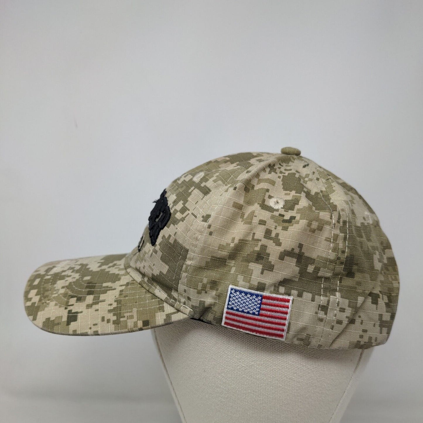 Pacific Headwear Men's Strapback Digital Camo Hat Embroidered Flagler Baseball