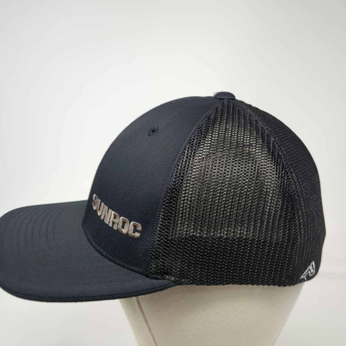 Pacific Headwear Baseball Cap Black 7 3/8 Mesh Back Stretch Fit Sunroc Logo Hat