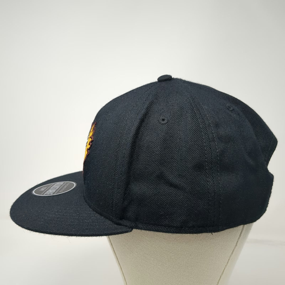 Bioworld Overwatch Junkrat Snapback Hat Black OS Skull Flat Brim Video Game