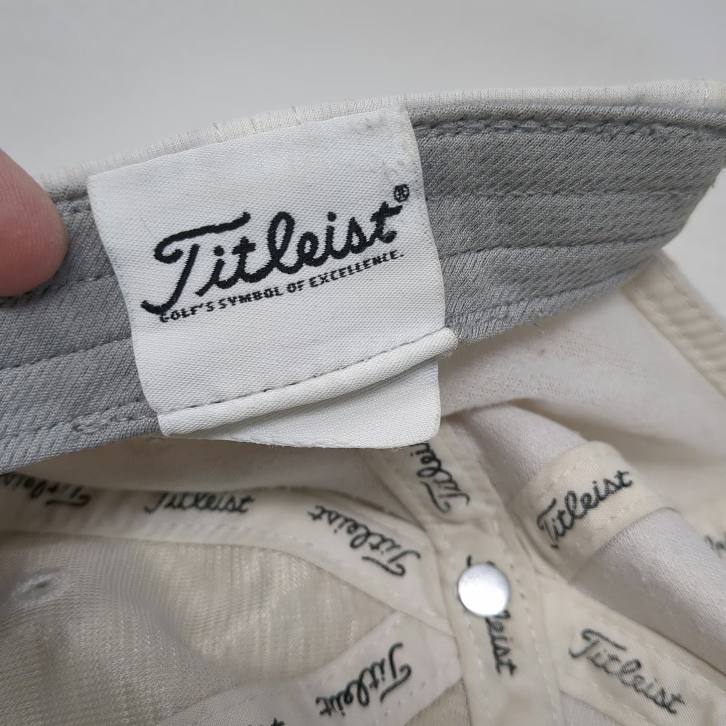 Titleist Baseball Cap White One Size Woodstone Golf Club Embroidered Logo Hat