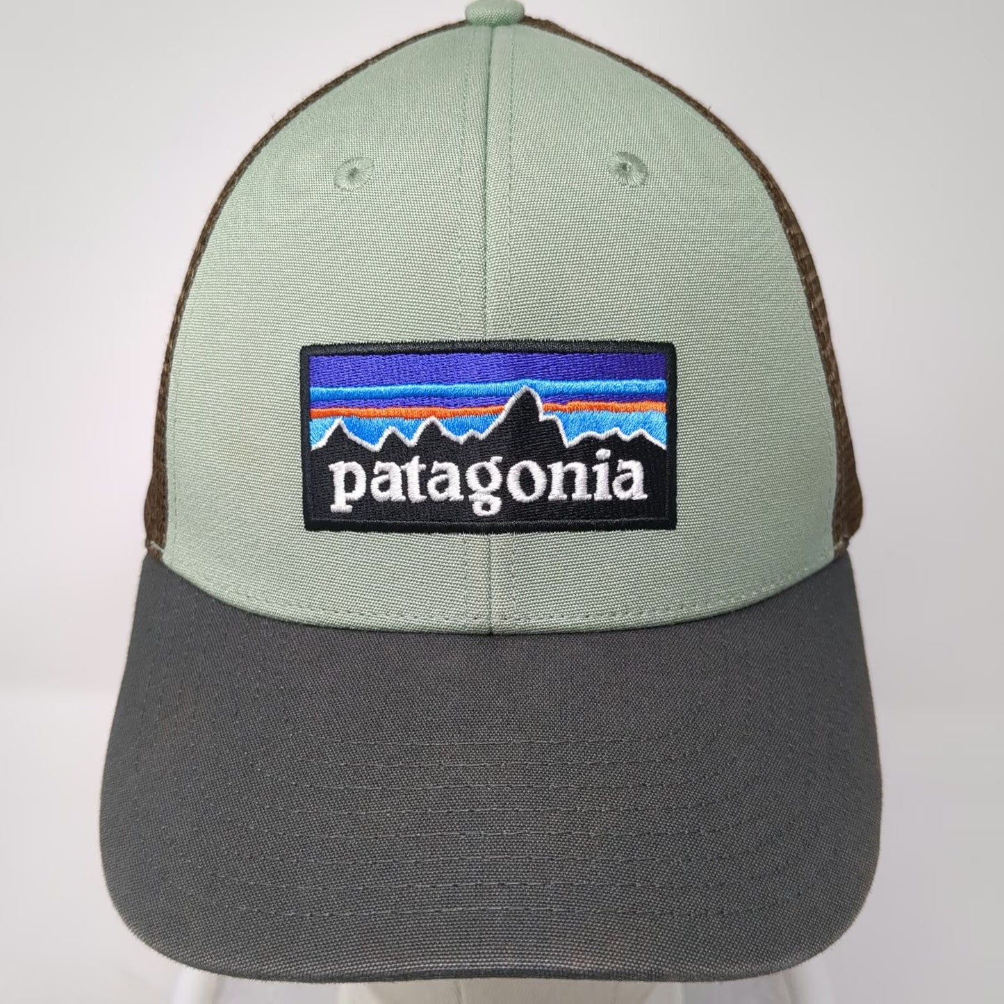 Patagonia Trucker Hat Green Gray One Size Mesh Snapback Fitz Roy Patch Cotton