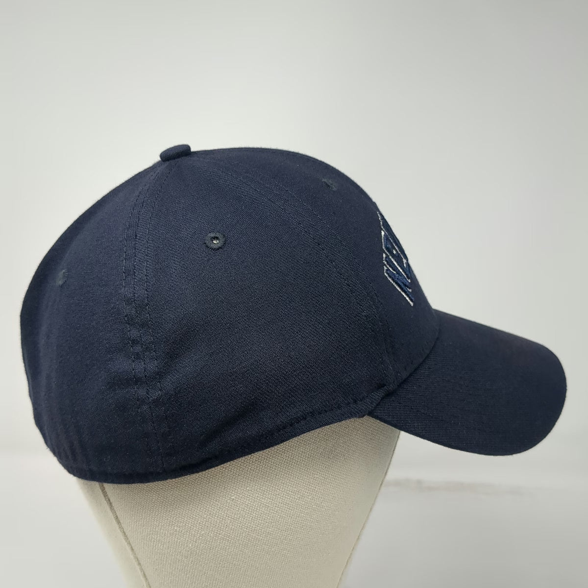 New York Yankees MLB Nike Baseball Cap Blue One Size Arched Lettering Swoosh Hat