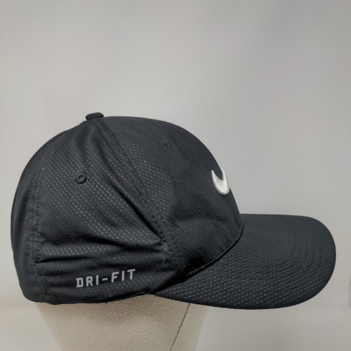 Nike Dri-Fit Fitted Hat Black One Size Breathable Embroidered Swoosh Just Do It