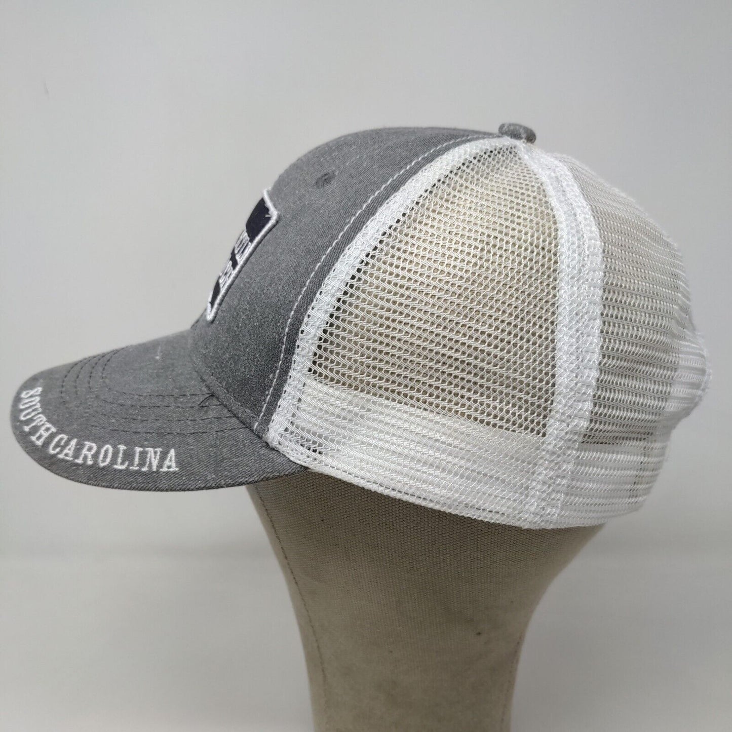 Unbranded Men's Snapback Mesh Back Hat Gray White Myrtle Beach South Carolina