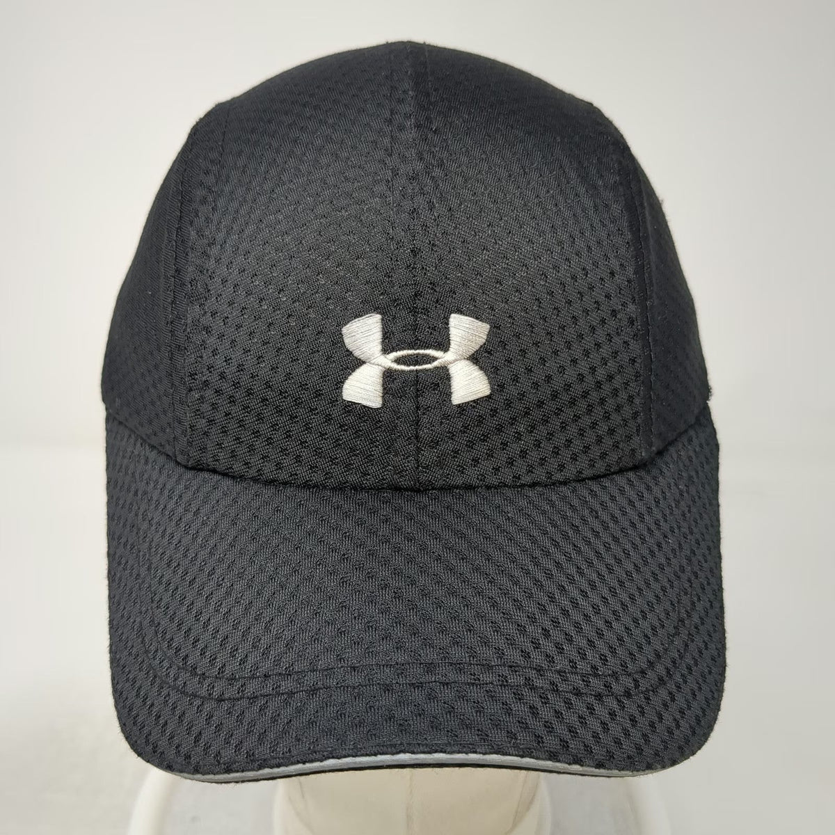 Under Armour Baseball Cap Black One Size Reflective Running Strapback Mesh Hat