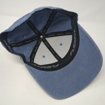 Howell Fitted Baseball Cap Blue Medium Embroidered Lightweight Flexfit Yupoong
