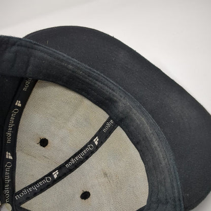 Quanhaigou Snapback Black One Size Flat Brim Embroidered X Crossed Hands Hat
