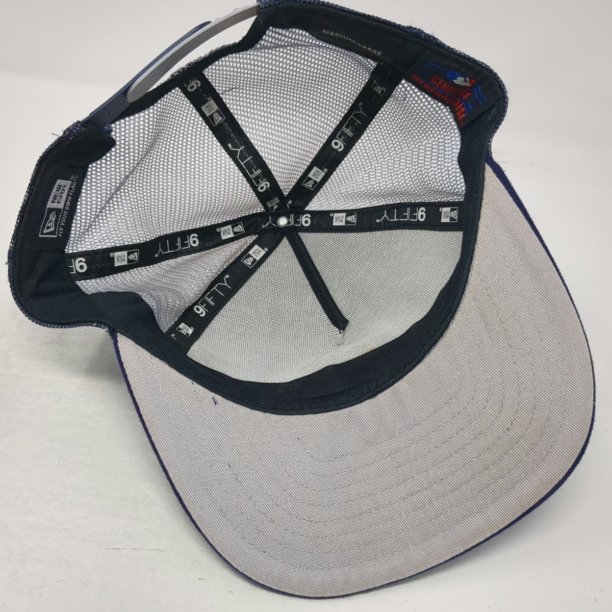 San Diego Padres MLB New Era Blue Trucker Hat L Mesh Snapback Ombre Gradient SD