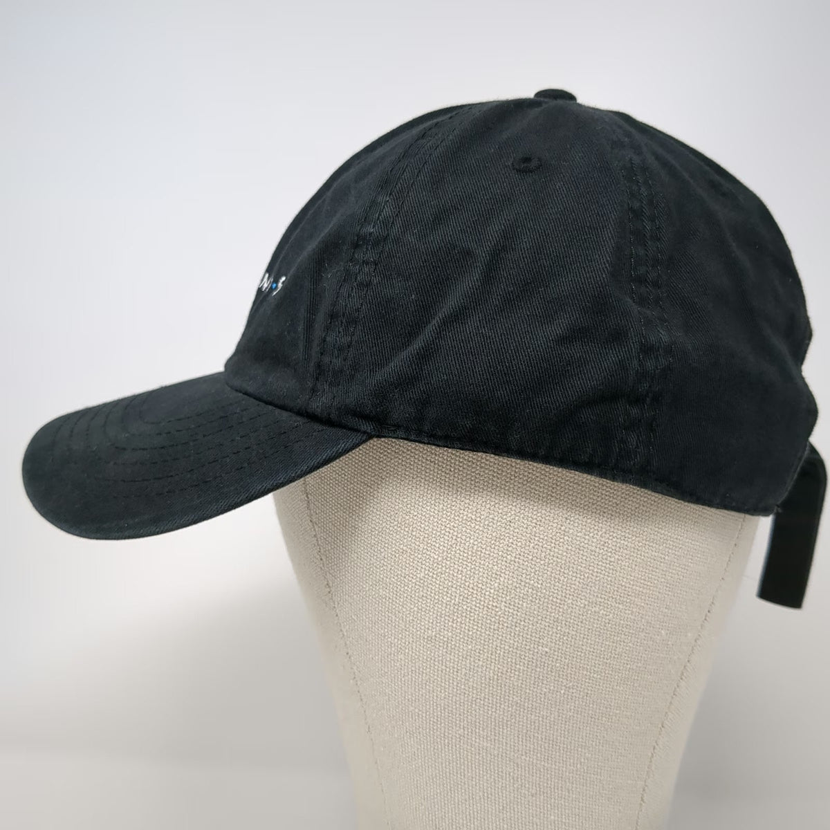 Friends Baseball Cap Black One Size Embroidered TV Show Logo Slideback Hat