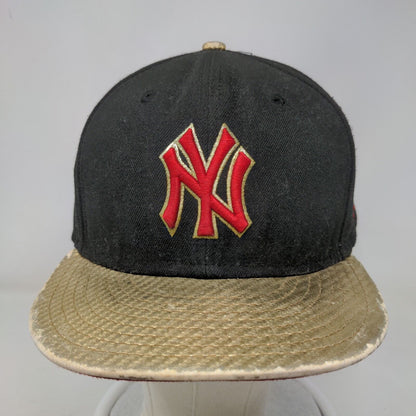 New Era Men's Snapback Hat Black M-L Embroidered New York Yankees Logo 9Fifty