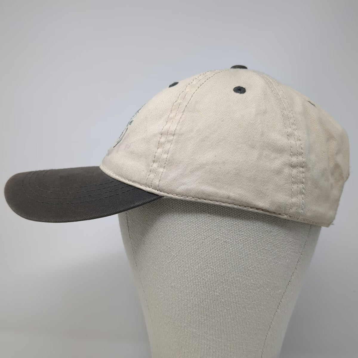 Prairie Mountain Baseball Cap Beige One Size Yellowstone National Park Bear Hat