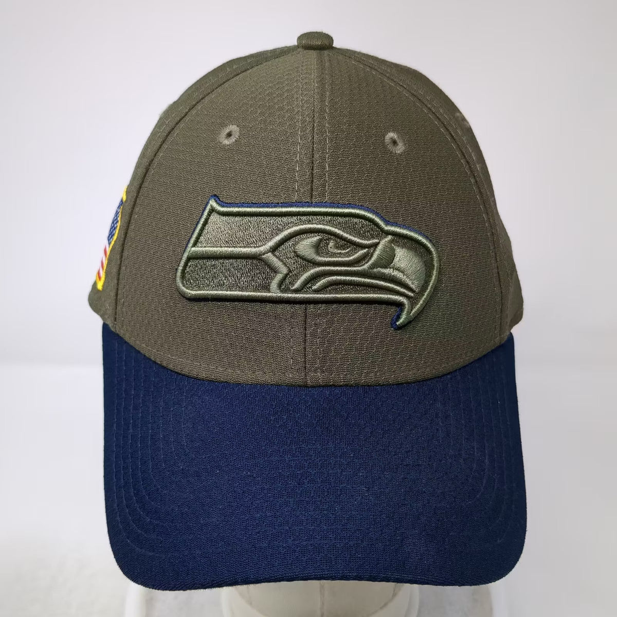 New Era Seattle Seahawks NFL Green Baseball Cap Size M Salute to Service Camo