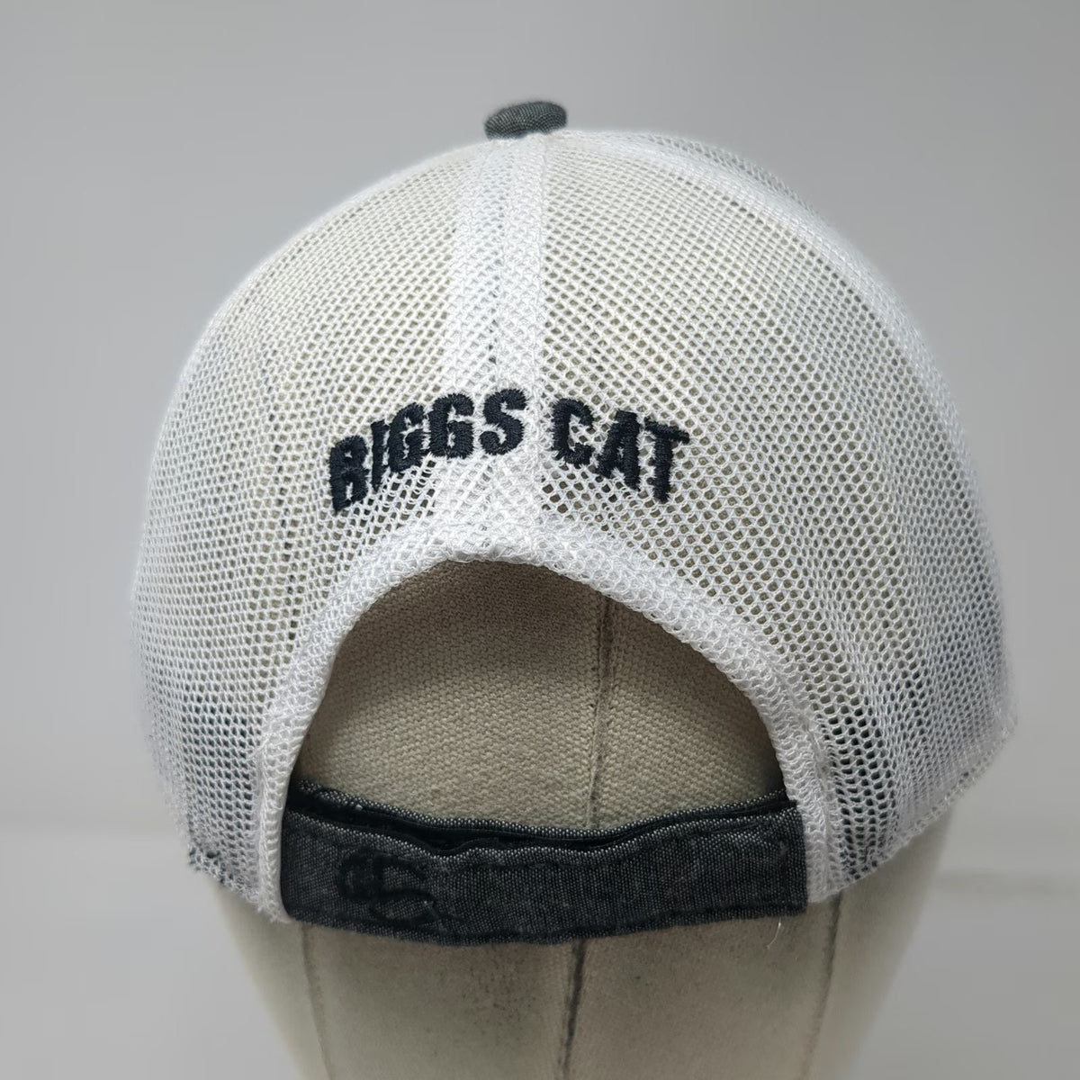 Outdoor Cap Riggs Cat Arkansas Hat Gray Baseball Cap One Size Mesh Slideback