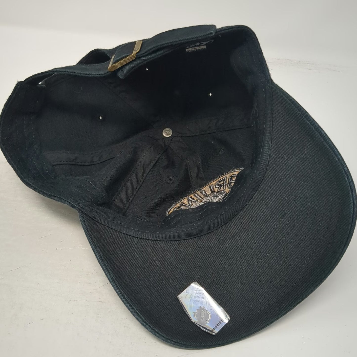 '47 Boston Bruins NHL Black OSFM Cap Strapback Embroidered Logo Cotton OSFA Hat