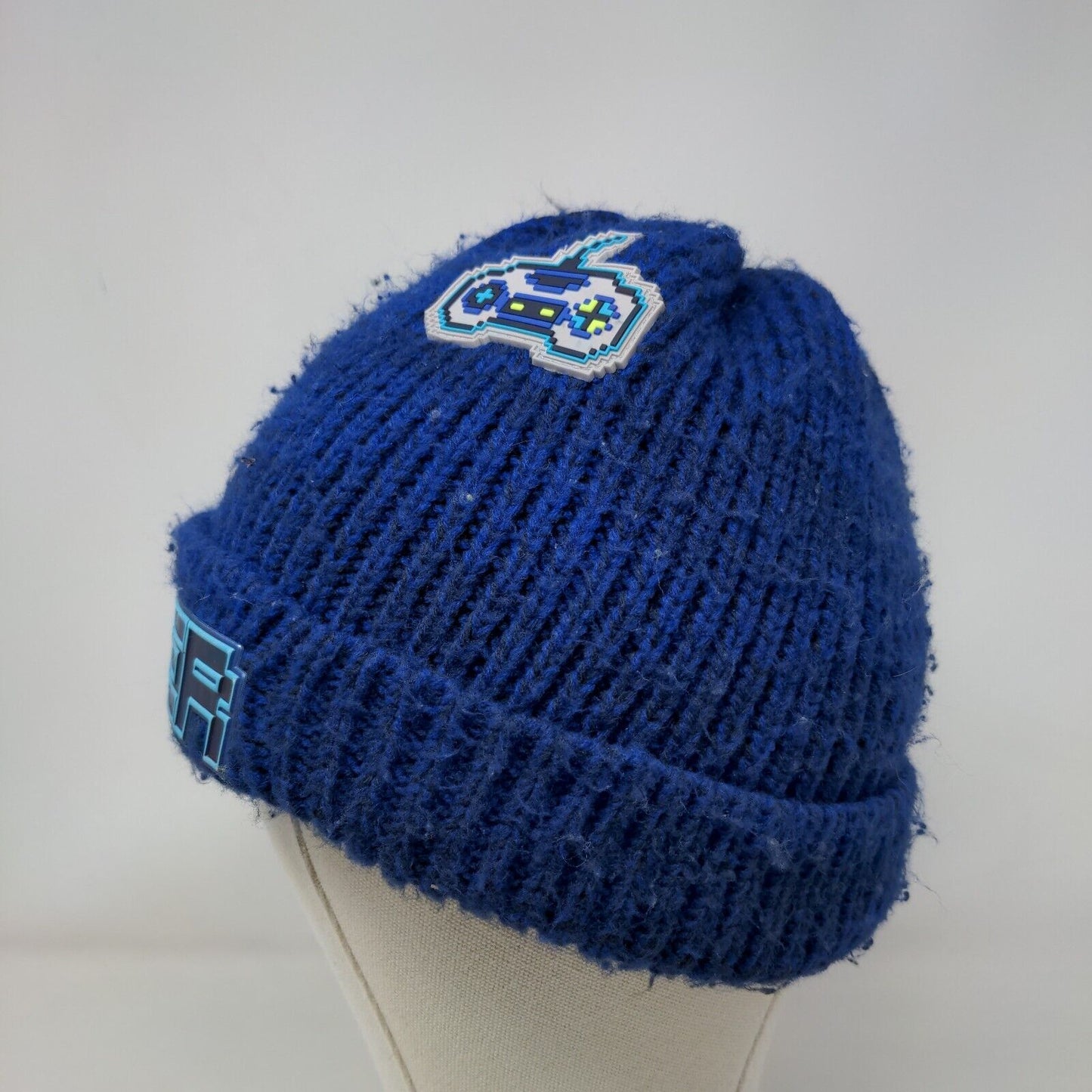 GAMER Beanie Hat Blue 4-7 S/P M/M Stretch Hand Knitted Patch Logo Place