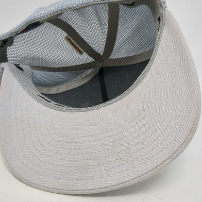 TravisMathew Golf Baseball Cap Gray XL Mesh Flexfit Horizontal Stripes Hat